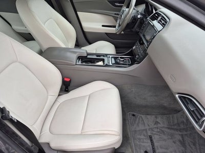 2018 Jaguar XE 25t Premium AWD