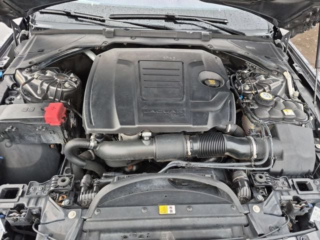 2018 Jaguar XE 25t Premium AWD