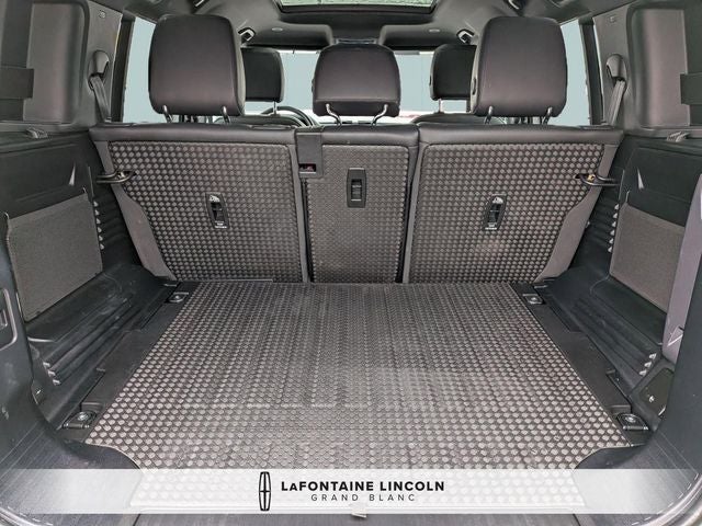 2023 Land Rover Defender 110 S