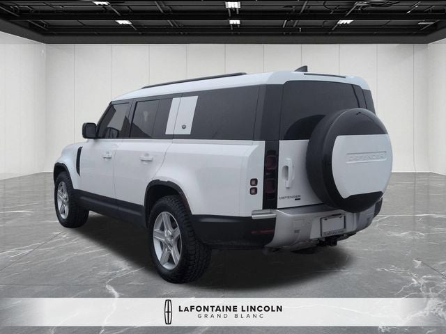 2023 Land Rover Defender 130 SE