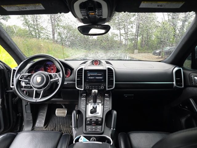 2017 Porsche Cayenne GTS AWD