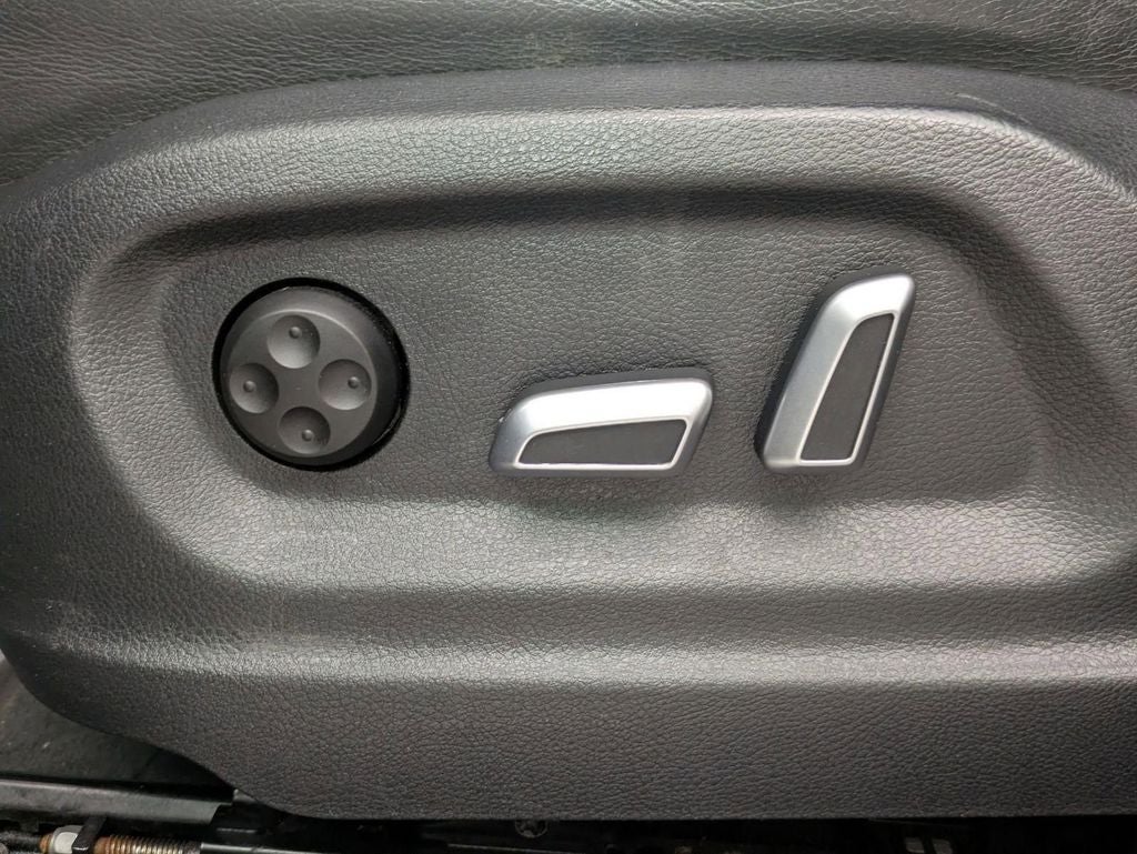 2018 Audi Q3 2.0T Premium quattro