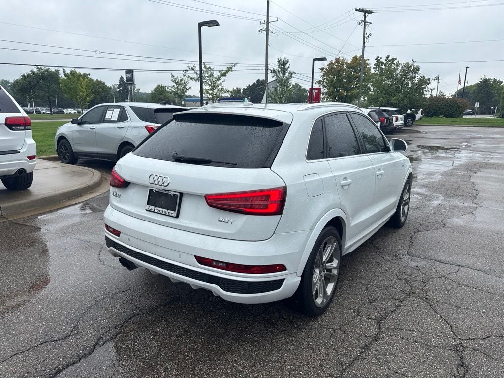 2016 Audi Q3 2.0T Prestige quattro