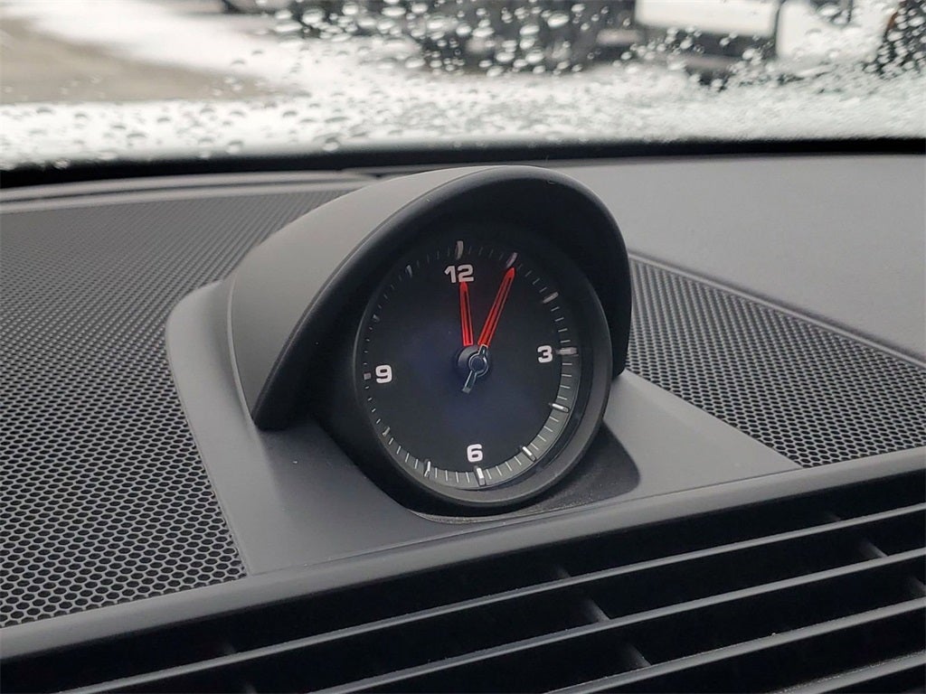 2018 Porsche Panamera 4