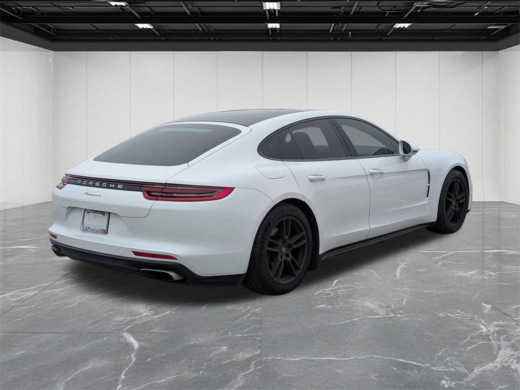 2018 Porsche Panamera 4