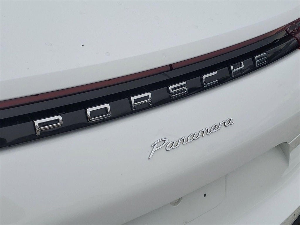 2018 Porsche Panamera 4