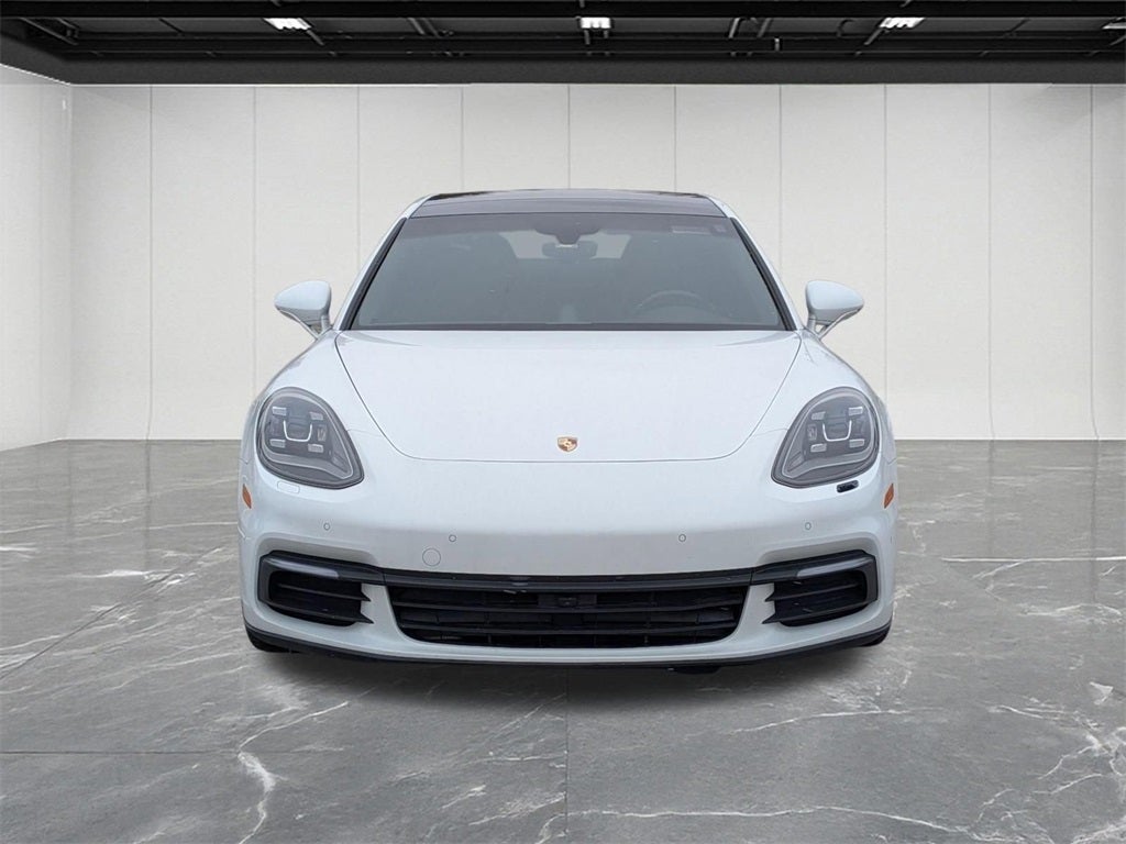 2018 Porsche Panamera 4