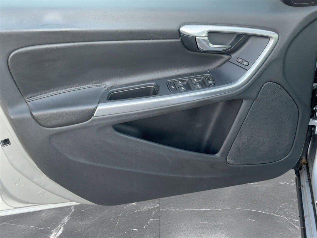 2016 Volvo S60 T5 Drive-E Premier