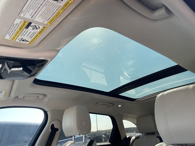 2019 Land Rover Range Rover Velar SE R-Dynamic