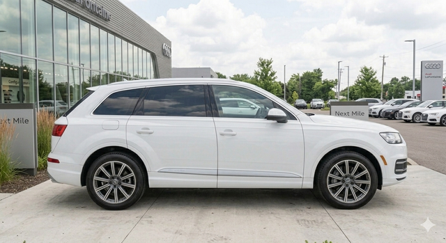 2019 Audi Q7 55 Premium Plus quattro