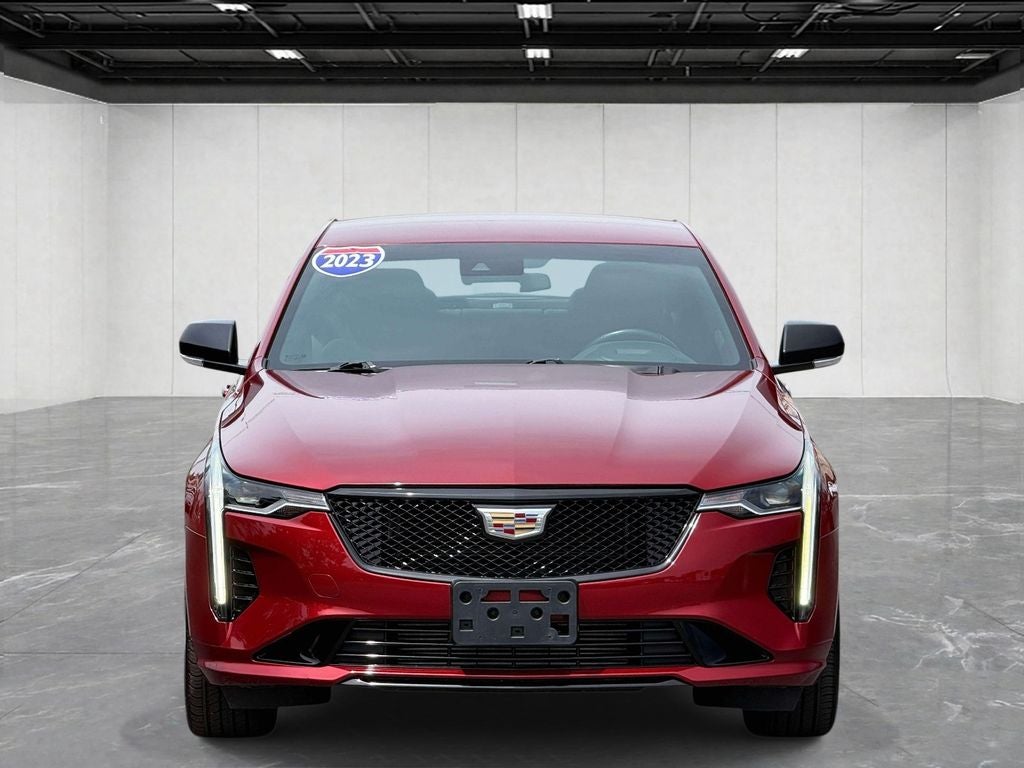 2023 Cadillac CT4 Luxury