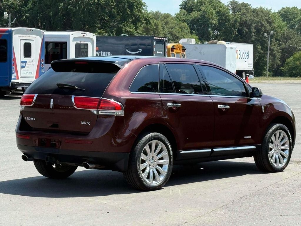 2012 Lincoln MKX Base