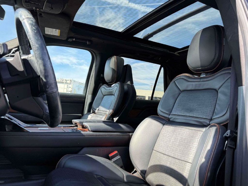 2023 Lincoln Navigator L Black Label