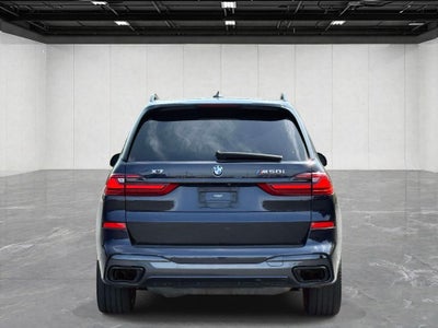 2021 BMW X7 M50i