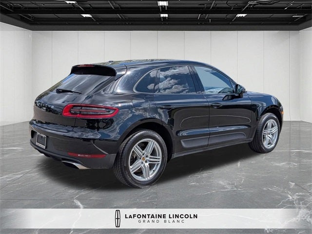 2018 Porsche Macan Base