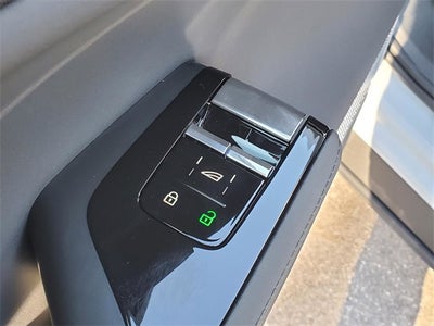 2025 Polestar 3 PLUS & PRO