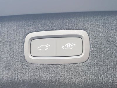 2025 Polestar 3 PLUS & PRO