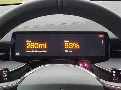 2025 Polestar 3 PLUS & PILOT