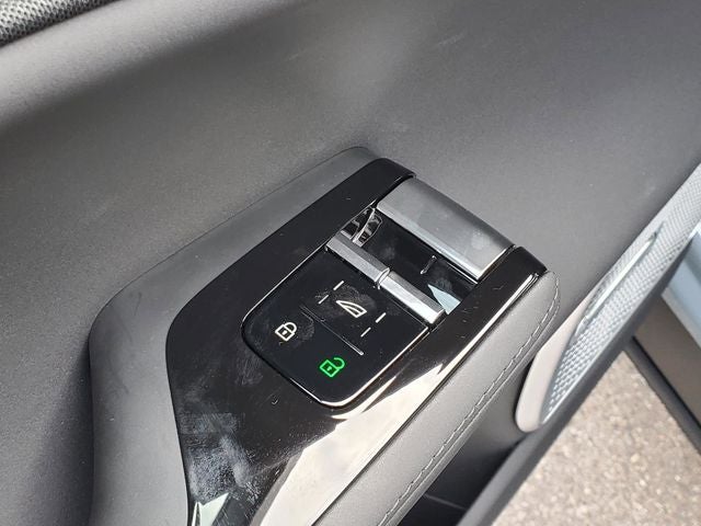 2025 Polestar 3 PLUS & PILOT