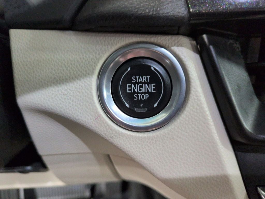 2023 Cadillac CT4 Luxury