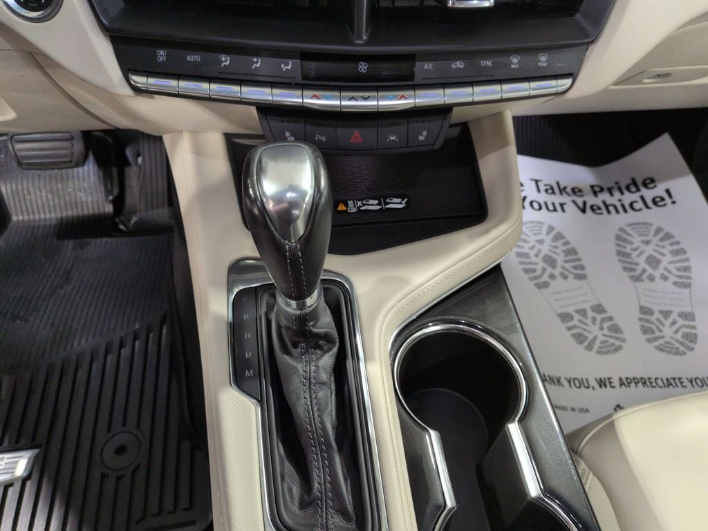 2023 Cadillac CT4 Luxury