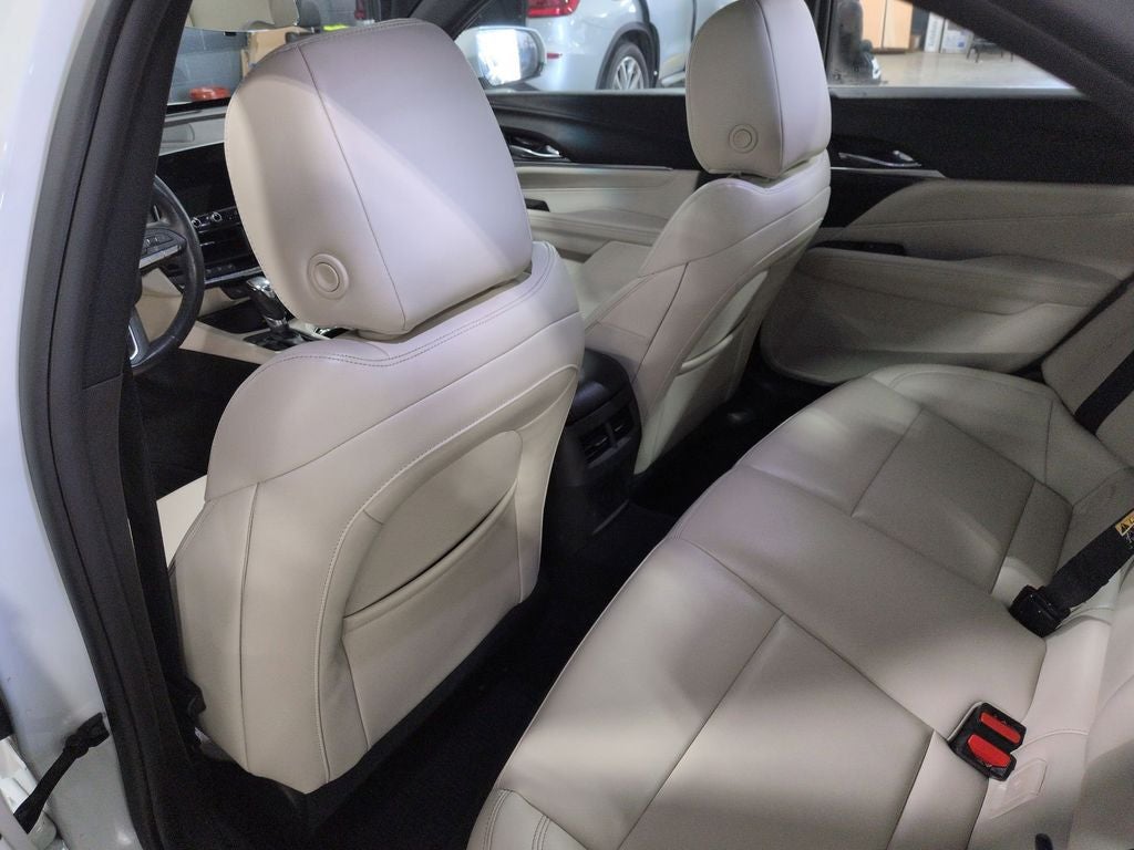 2023 Cadillac CT4 Luxury