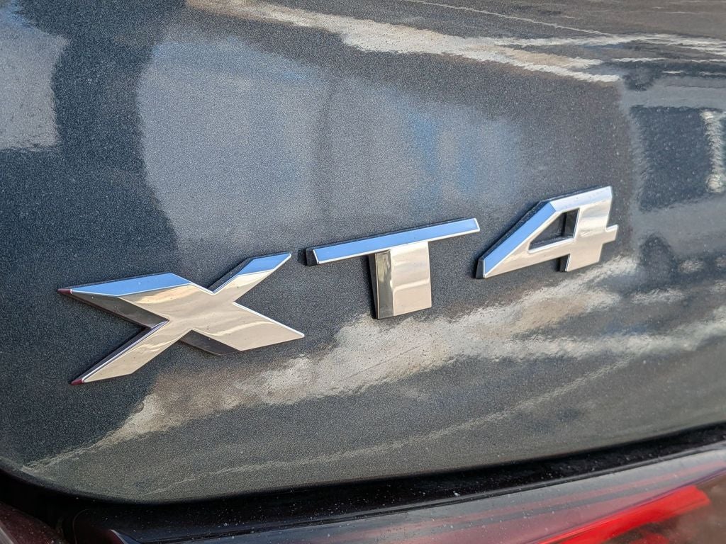 2019 Cadillac XT4 Premium Luxury