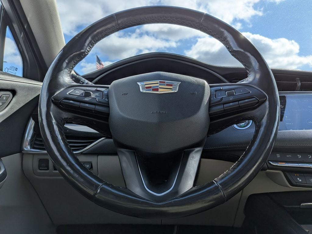 2019 Cadillac XT4 Premium Luxury