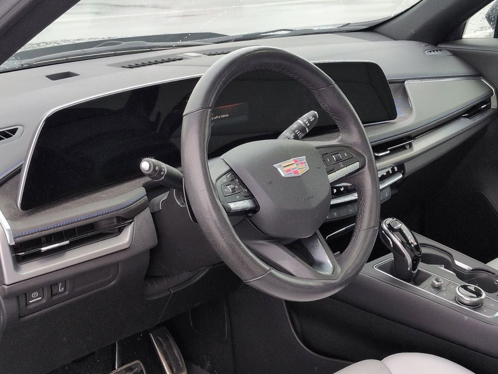 2024 Cadillac XT4 Sport