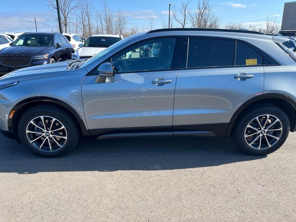 2025 Cadillac XT4 Sport