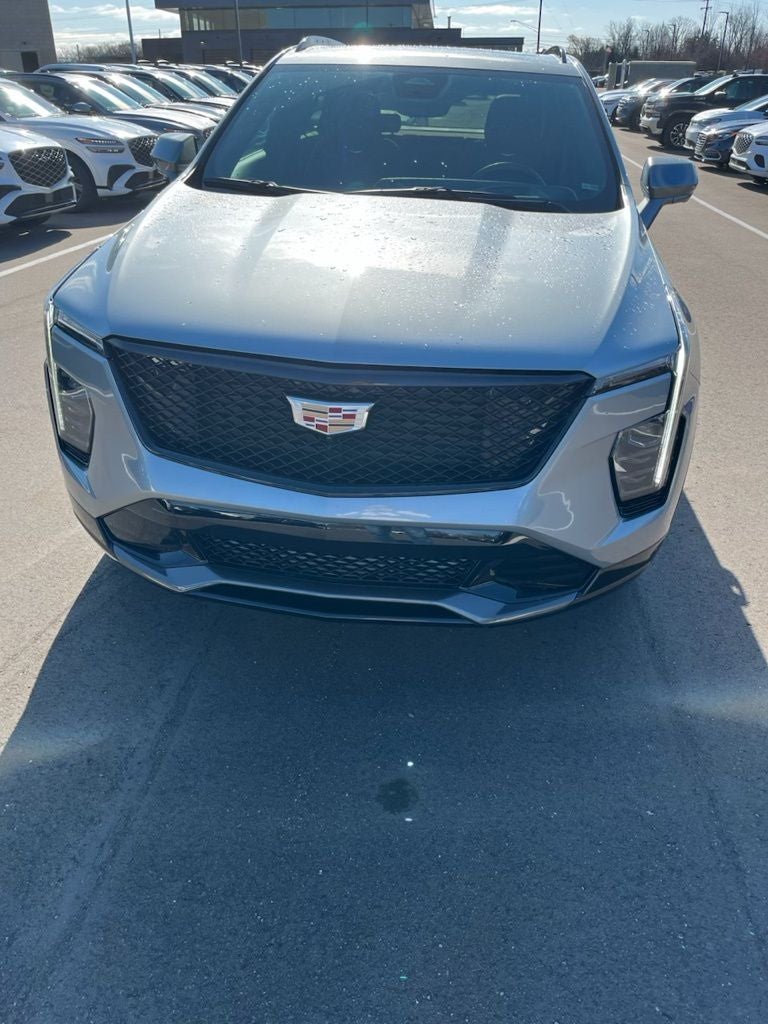 2025 Cadillac XT4 Sport