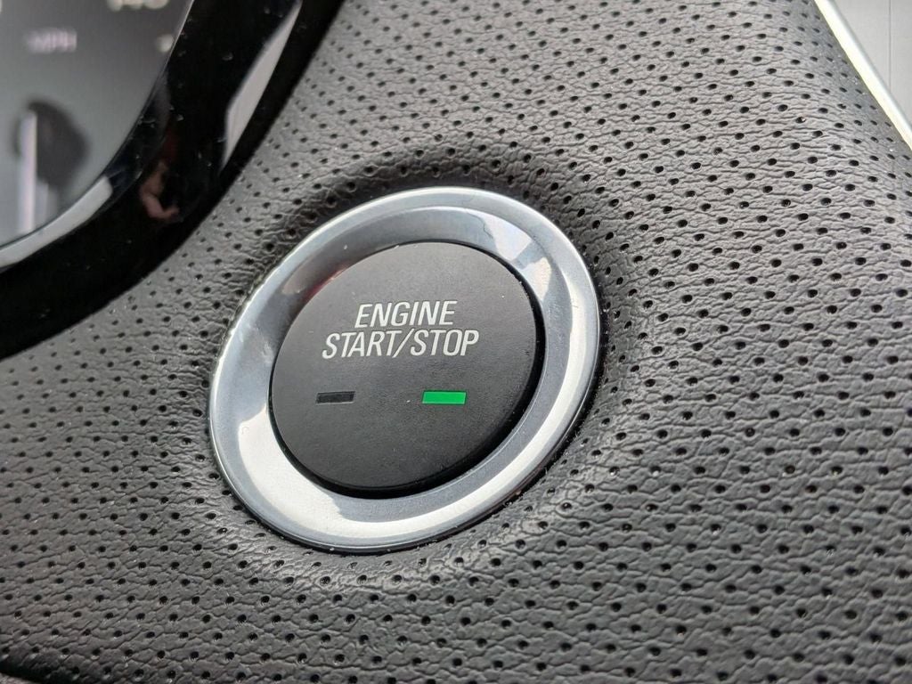 2025 Cadillac XT6 Luxury