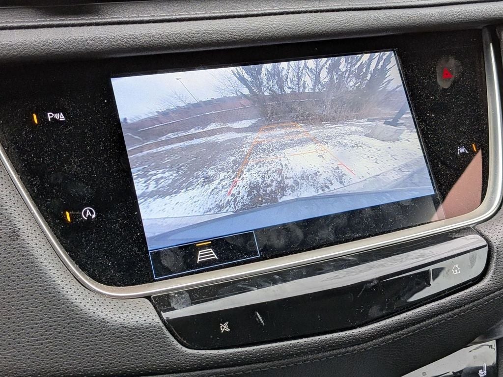 2025 Cadillac XT6 Luxury