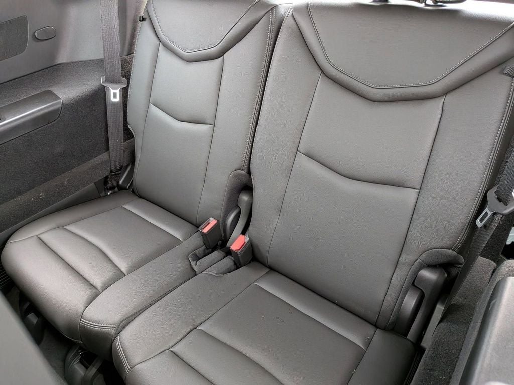 2025 Cadillac XT6 Luxury