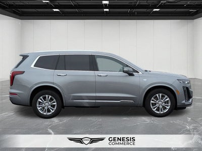 2025 Cadillac XT6 Luxury