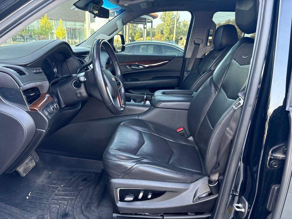 2019 Cadillac Escalade ESV Premium