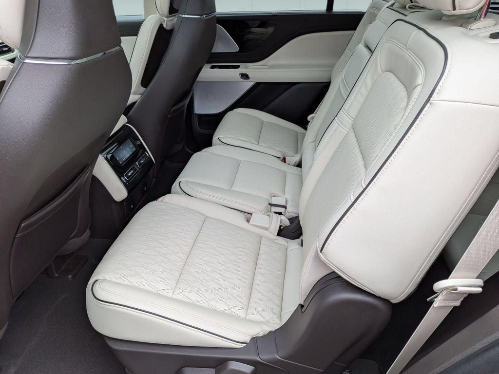 2021 Lincoln Aviator Black Label