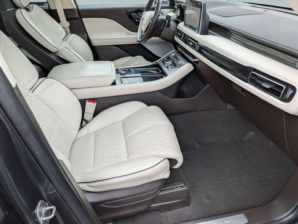 2021 Lincoln Aviator Black Label