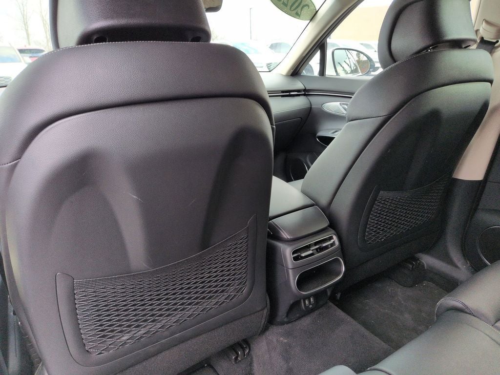 2025 Genesis GV70 2.5T