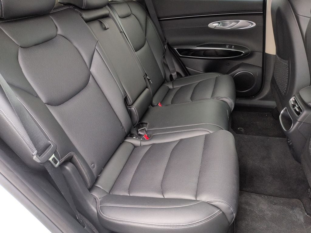 2025 Genesis GV70 2.5T