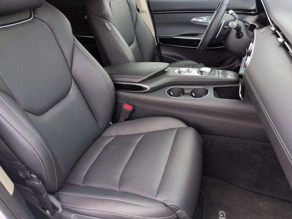 2025 Genesis GV70 2.5T