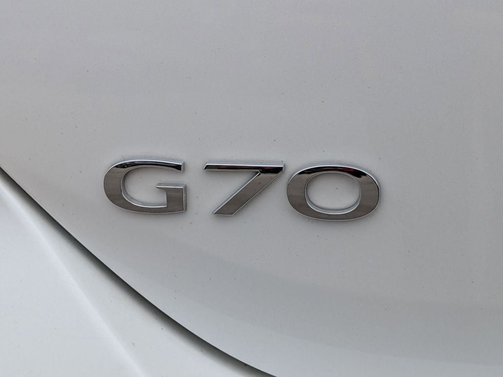 2025 Genesis G70 2.5T