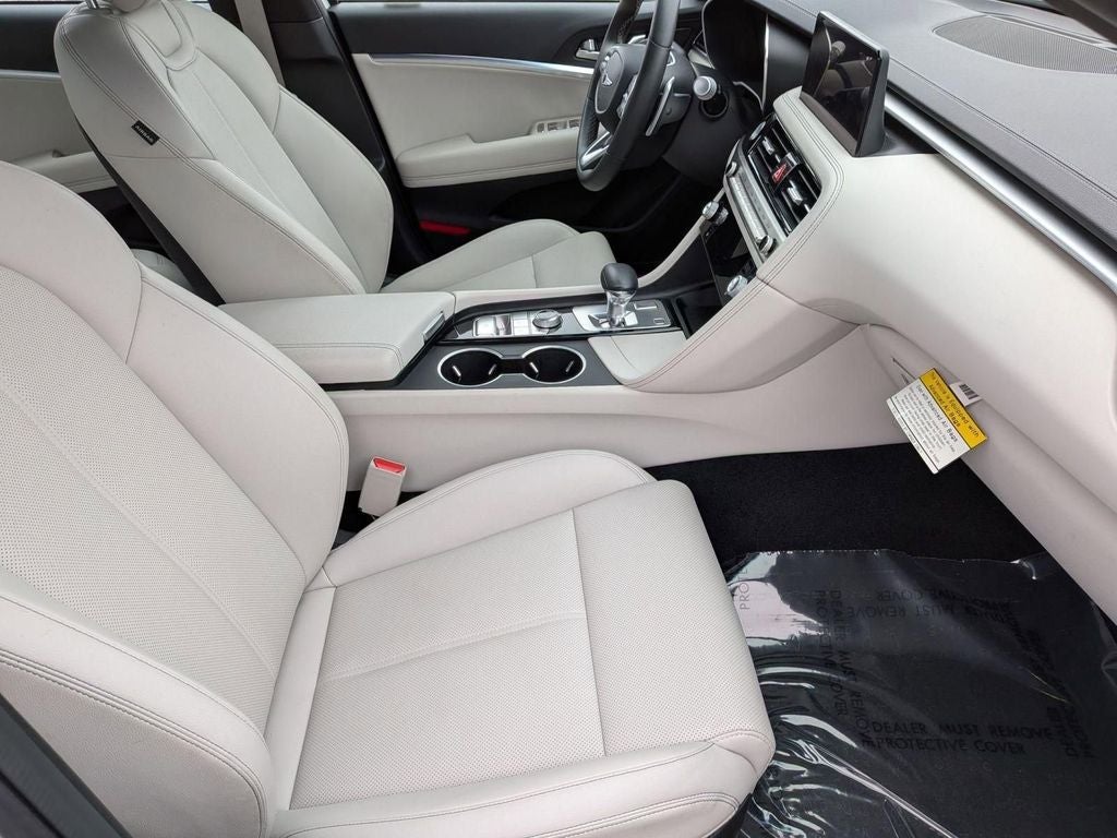 2025 Genesis G70 2.5T