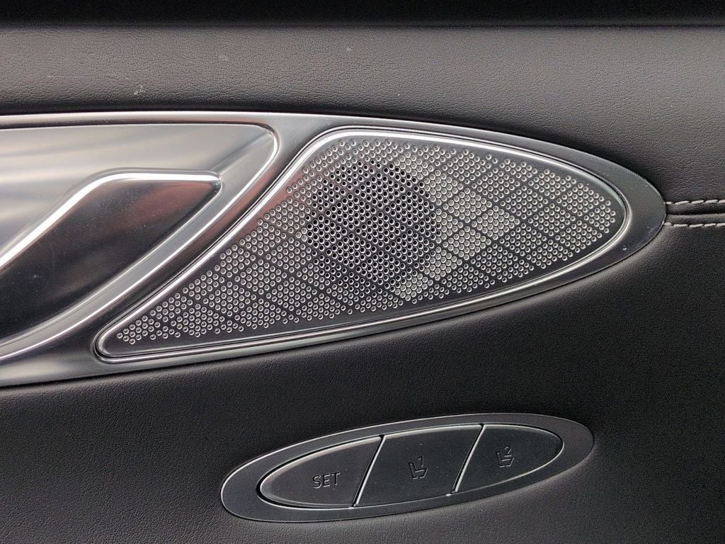 2023 Genesis GV70 2.5T