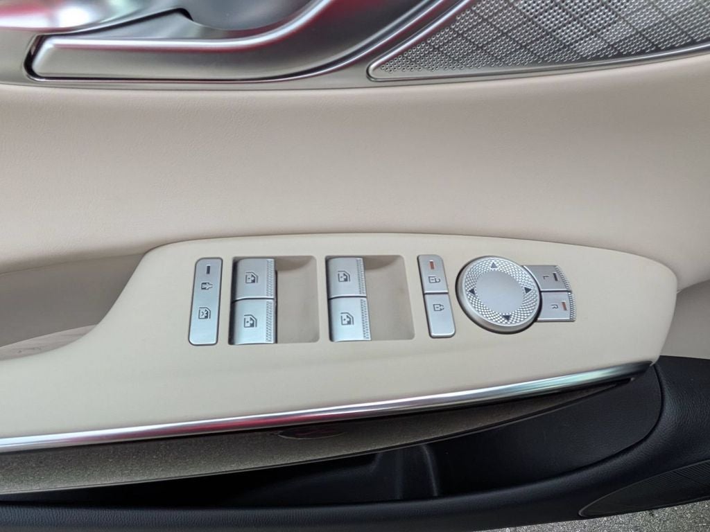 2026 Genesis GV70 2.5T