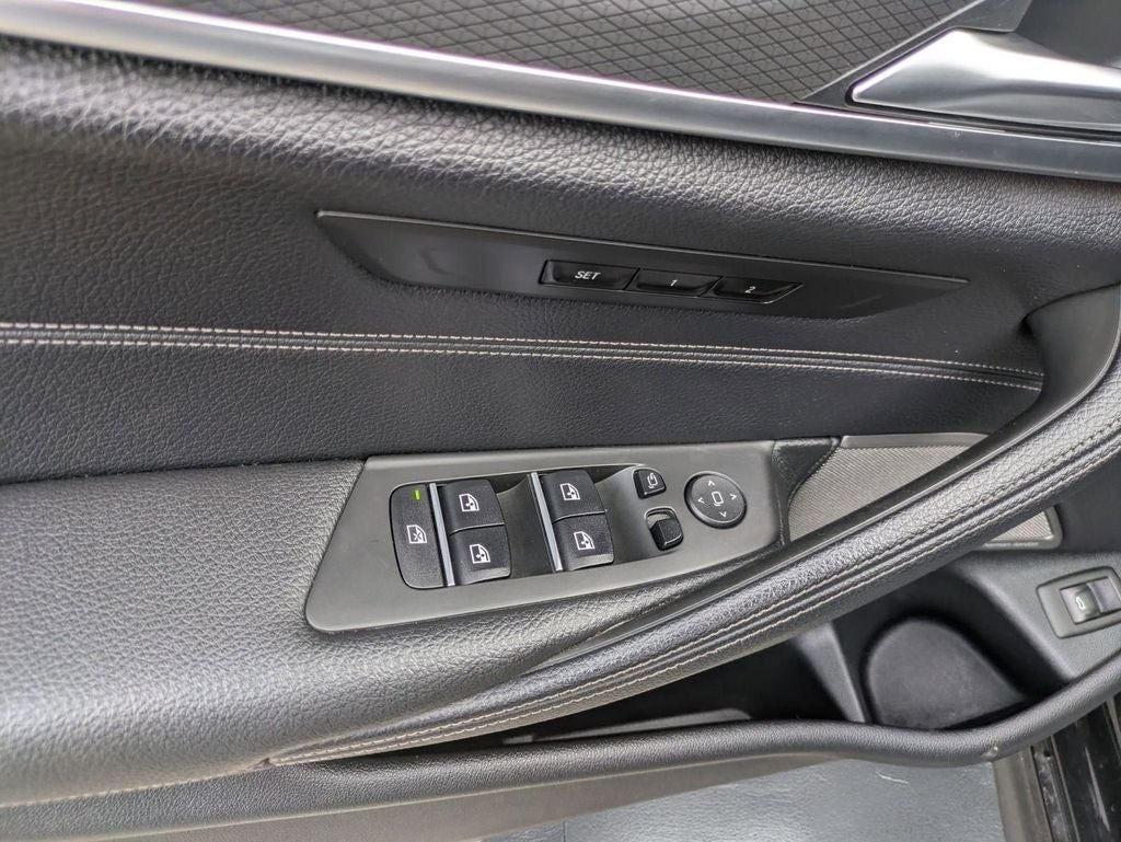 2022 BMW 5 Series M550i xDrive