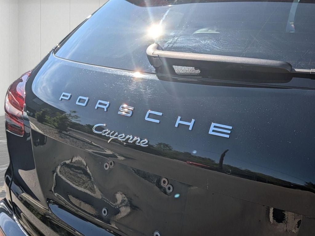 2018 Porsche Cayenne Platinum Edition