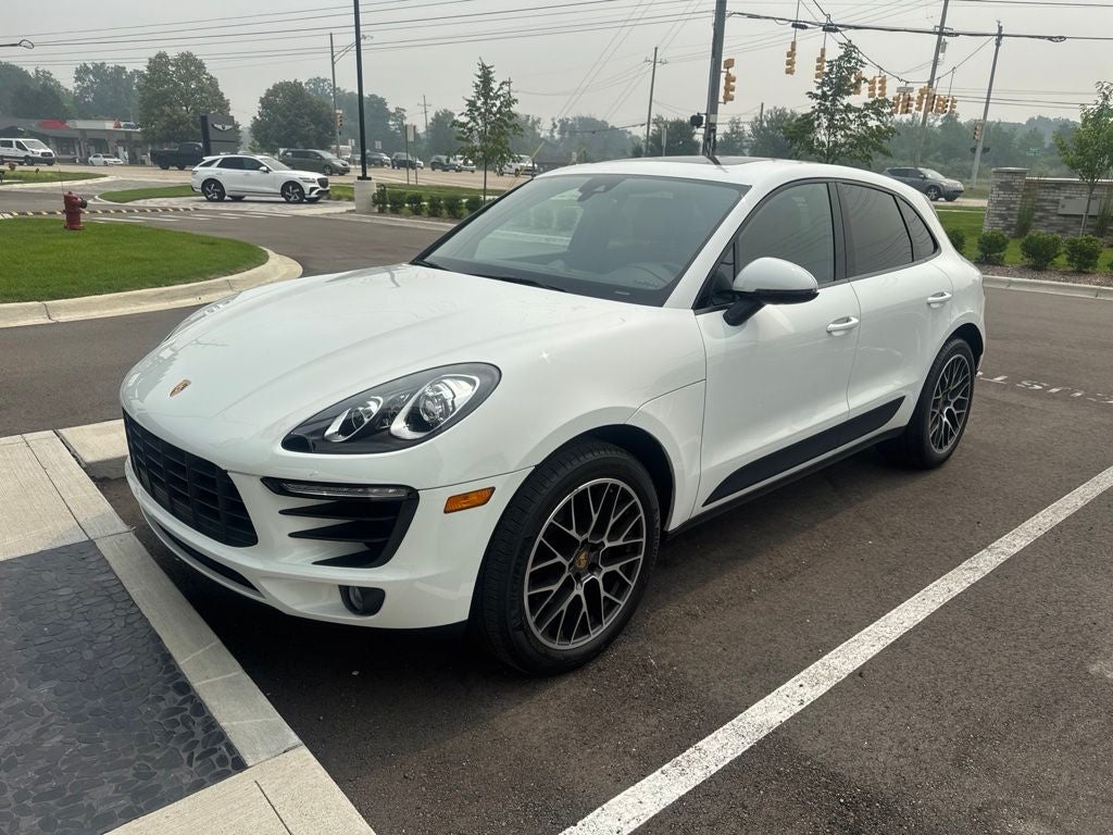 2018 Porsche Macan Base