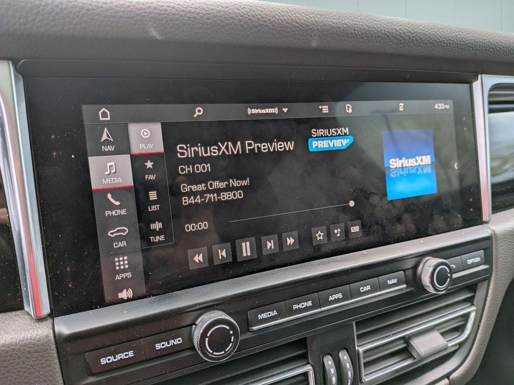 2021 Porsche Macan S