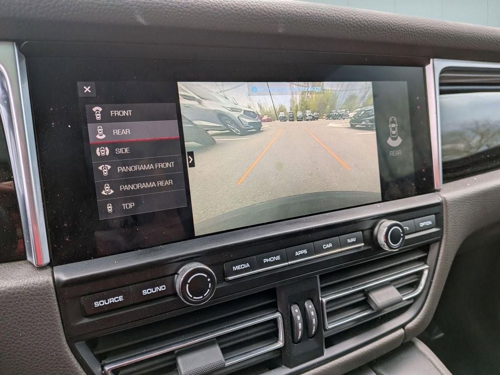 2021 Porsche Macan S